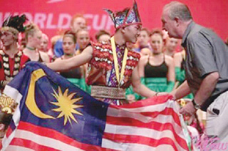 Najib congratulates Sabahan  Dance World Cup winners